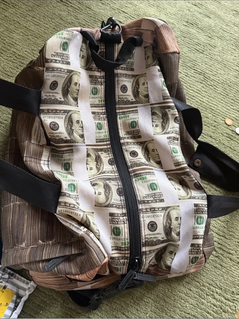 Sprayground versatile men